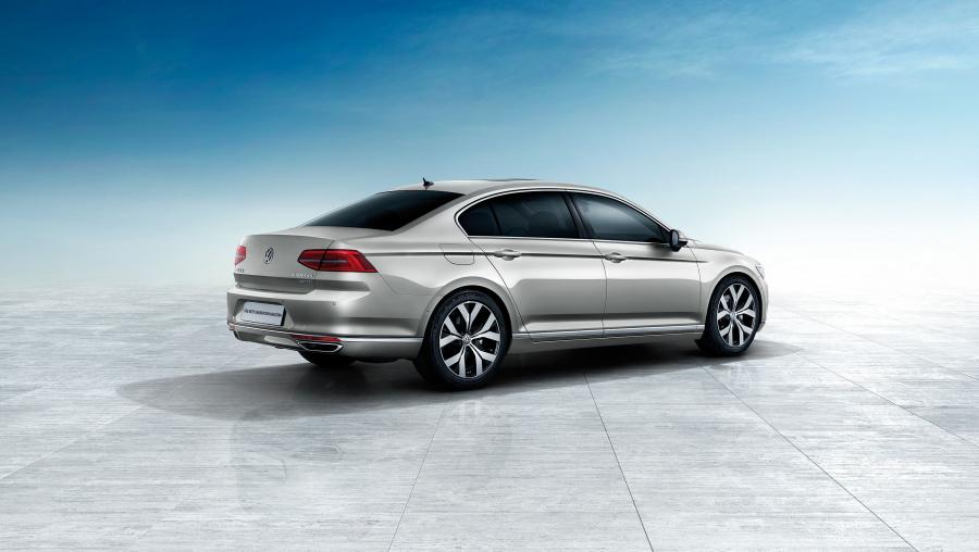  Volkswagen Magotan (B8L) 2016 года  (фото 9 из 38)